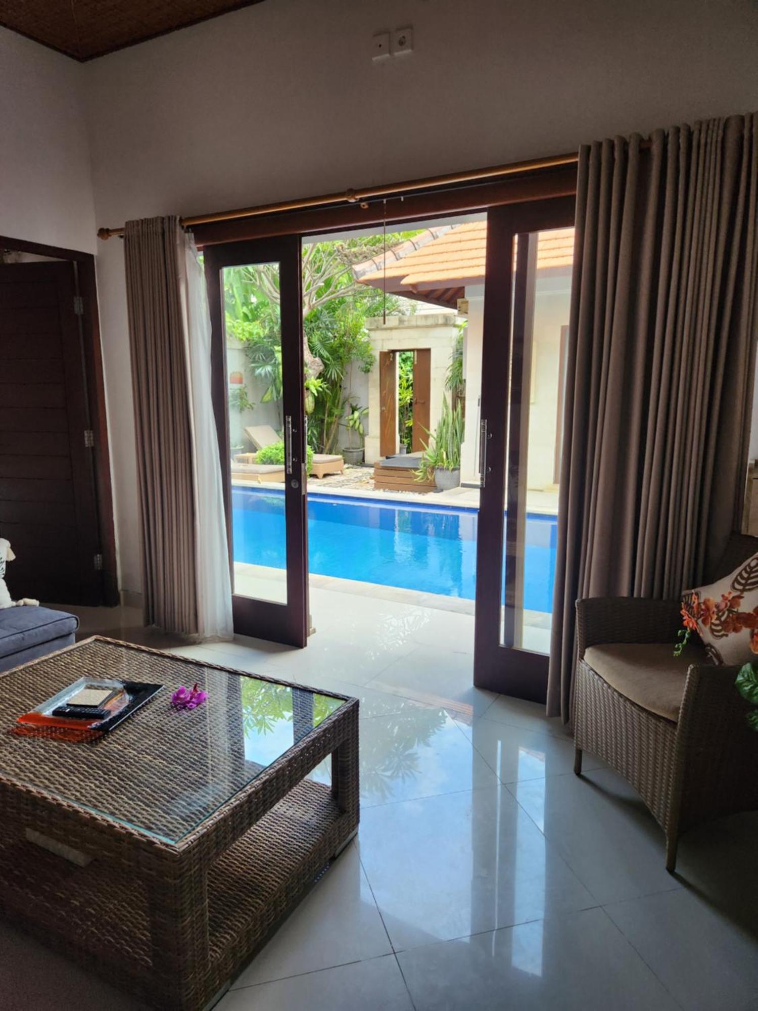 Taman Kesari Villas Sanur Екстериор снимка